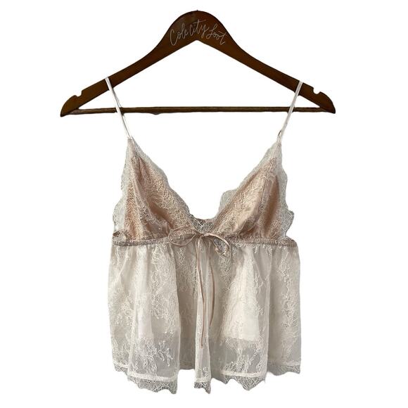 Victorias Secret Lace Cami Top Open Back White Medium Delicate Femme Coquette - Picture 1 of 6
